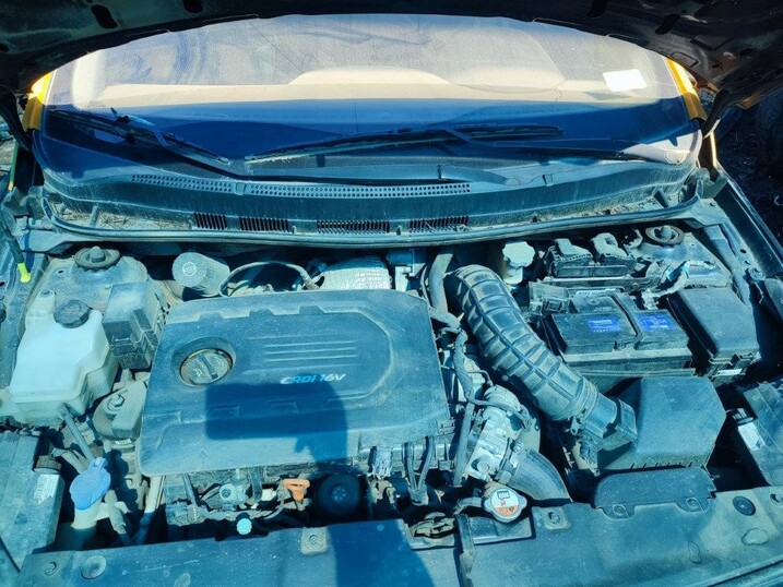  Hyundai ACCENT 2015    EN DESARME